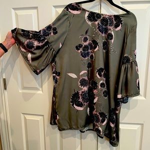 Bryn Walker tunic. Sz. XL Fall colors.